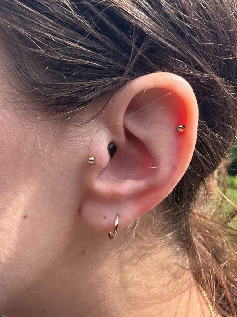 Wearing Audicus Mini 2 hearing aid